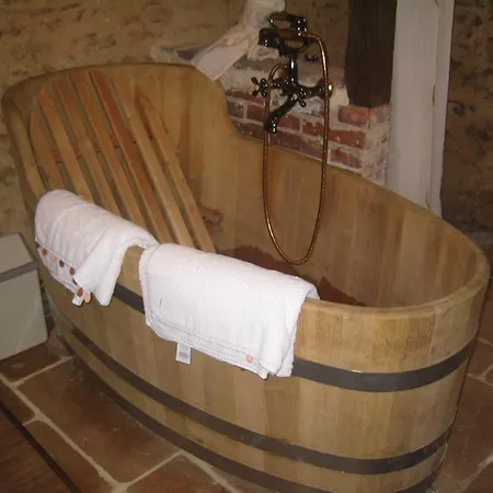 Lassaubatju Bed & Breakfast 3*