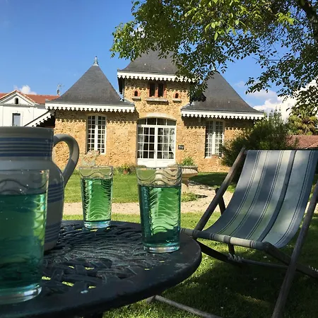 فندق مبيت وإفطار Lassaubatju