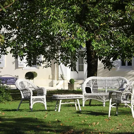 Bed and breakfast Lassaubatju