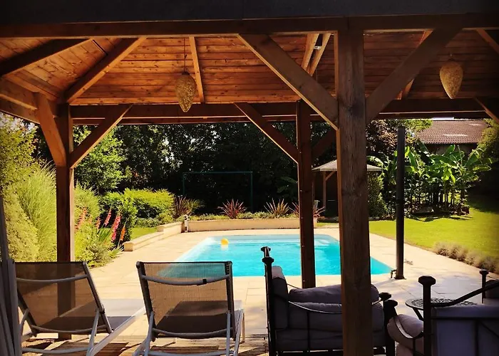 Bed and breakfast Lassaubatju